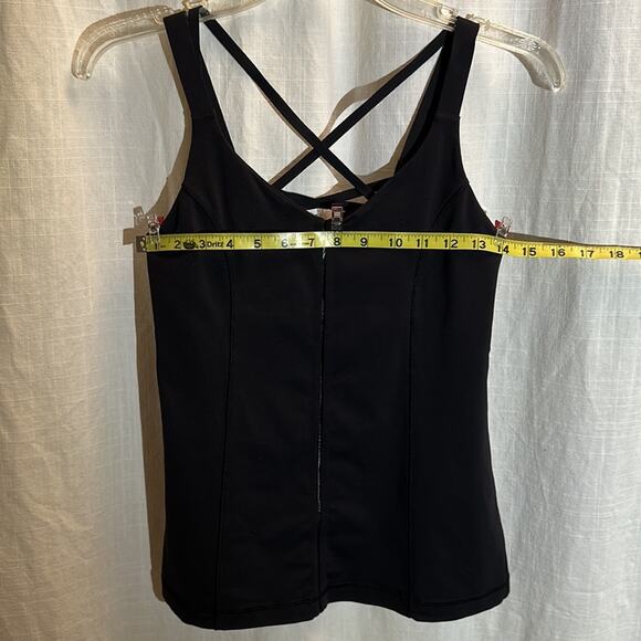 Lululemon Black Hot To Street Tank Top Size 4/6? - Picture 7 of 8
